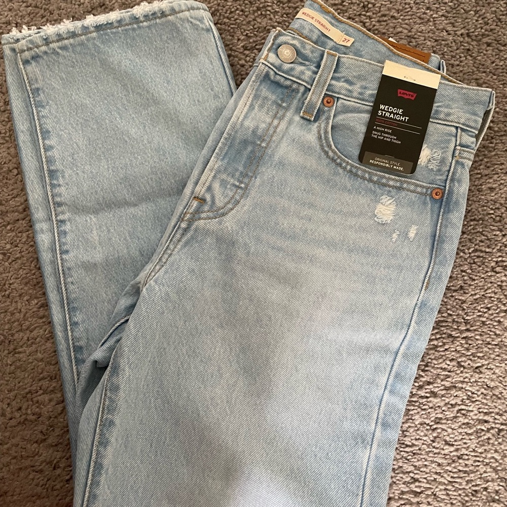 NWT Levi’s straight leg jeans